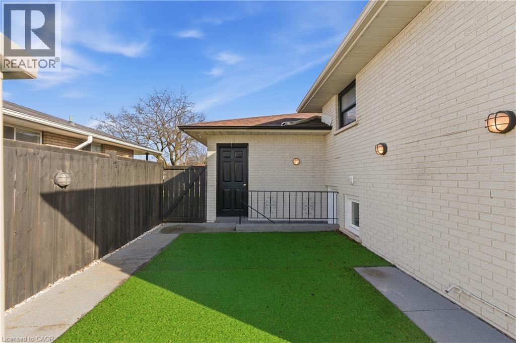 669 Geneva Park Drive, Burlington, Ontario  L7N 3C2 - Photo 34 - 40821066