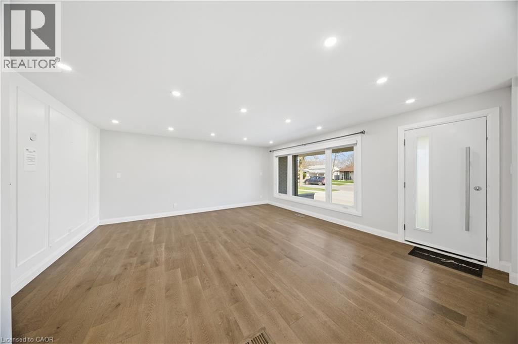 669 Geneva Park Drive, Burlington, Ontario  L7N 3C2 - Photo 6 - 40821066