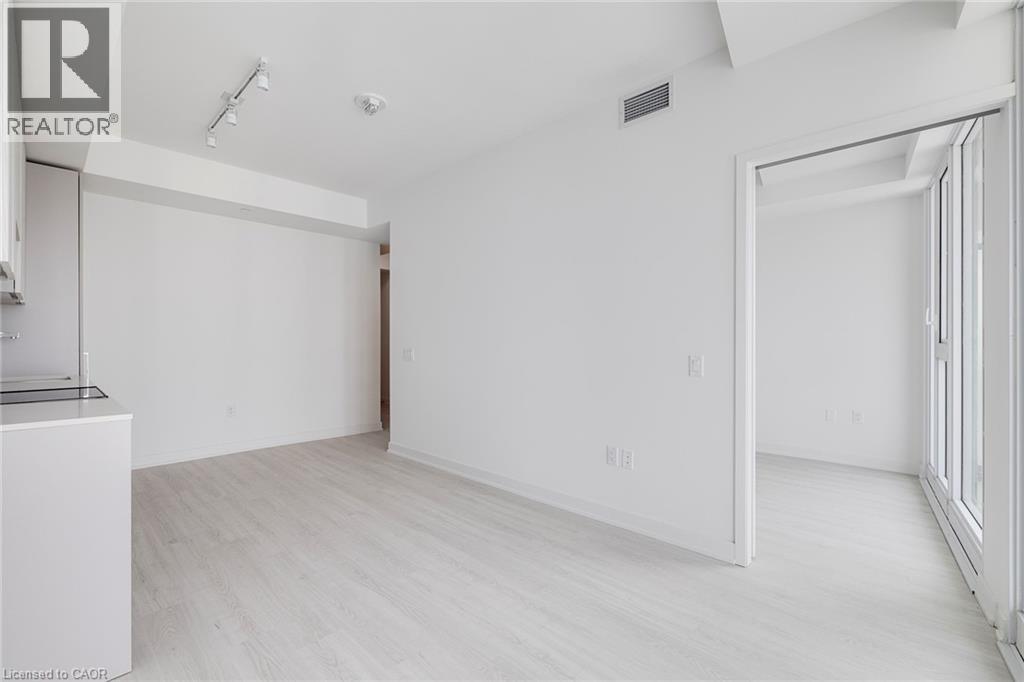 3883 Quartz Road Unit# 3912, Mississauga, Ontario  L5B 0M4 - Photo 4 - 40821029