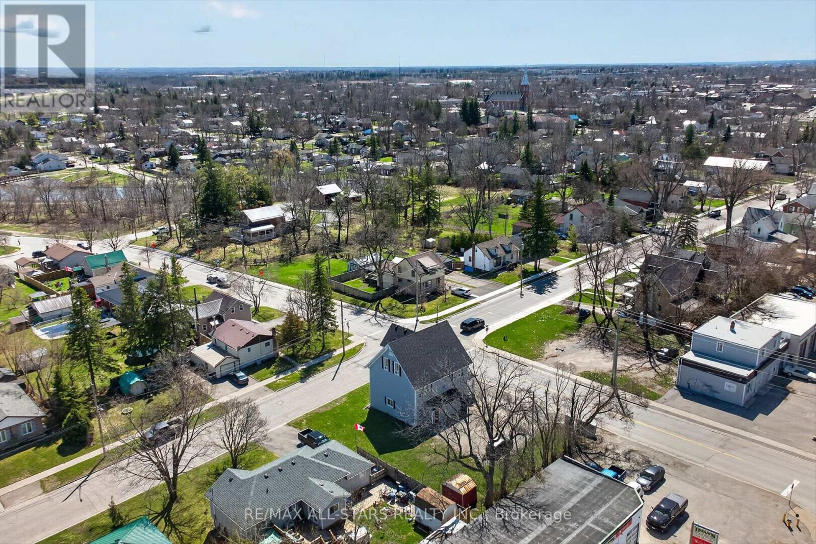 16 St David Street, Kawartha Lakes, Ontario  K9V 1N1 - Photo 38 - X13018332