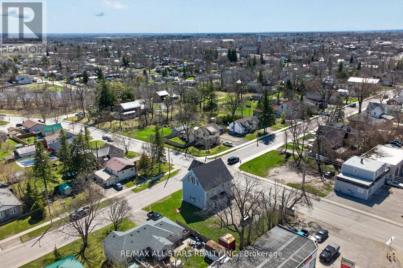 16 St David Street, Kawartha Lakes, Ontario  K9V 1N1 - Photo 38 - X13018336