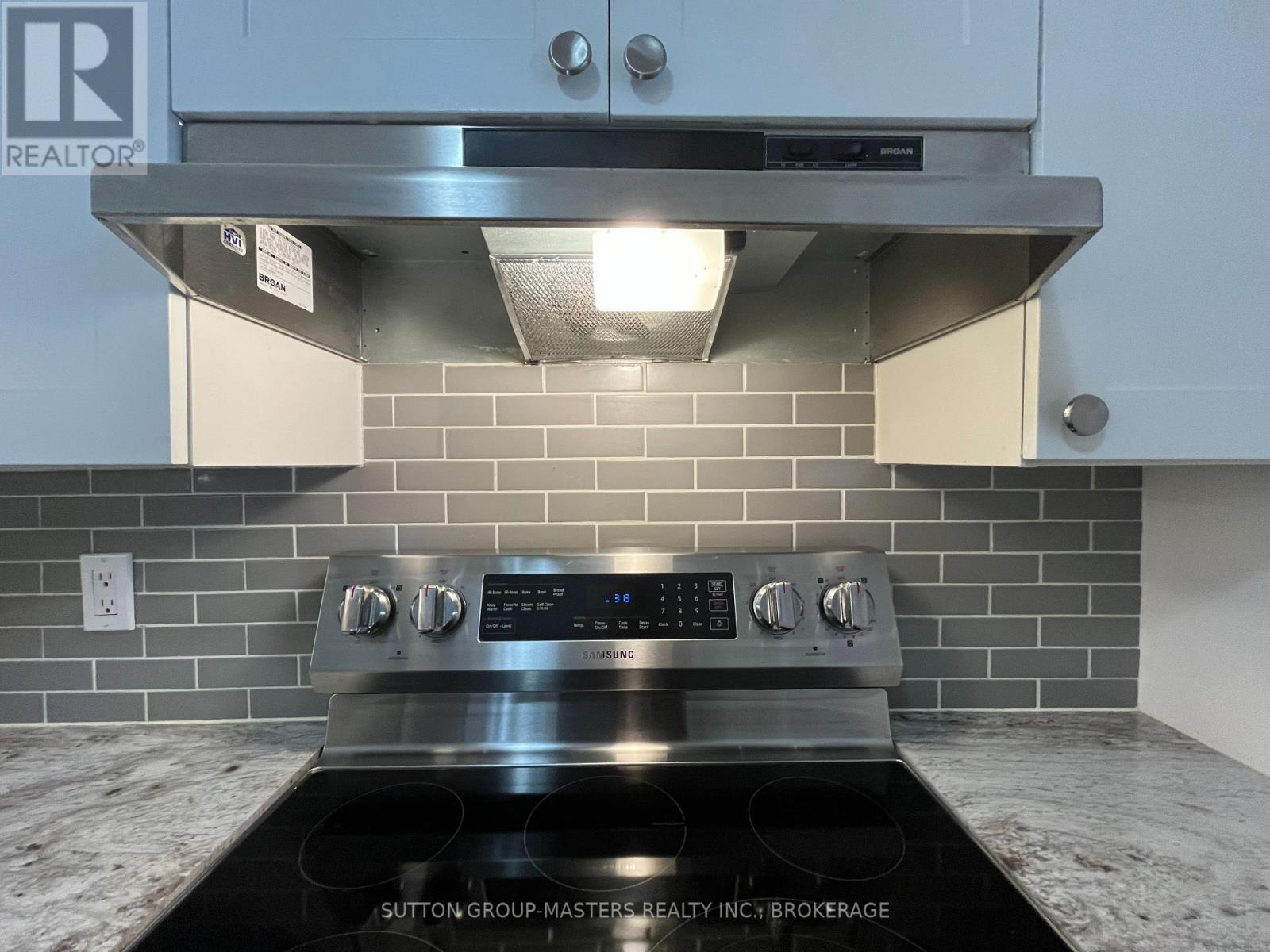 301 - 266 Guthrie Drive, Kingston, Ontario  K7K 6K8 - Photo 5 - X13018312