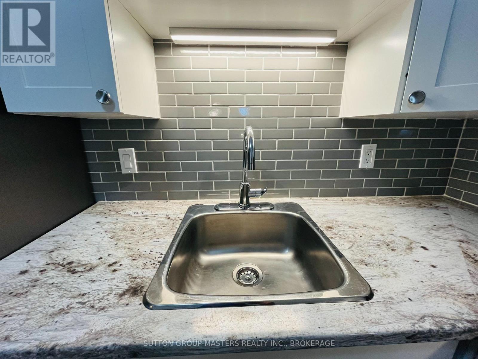 301 - 266 Guthrie Drive, Kingston, Ontario  K7K 6K8 - Photo 9 - X13018312