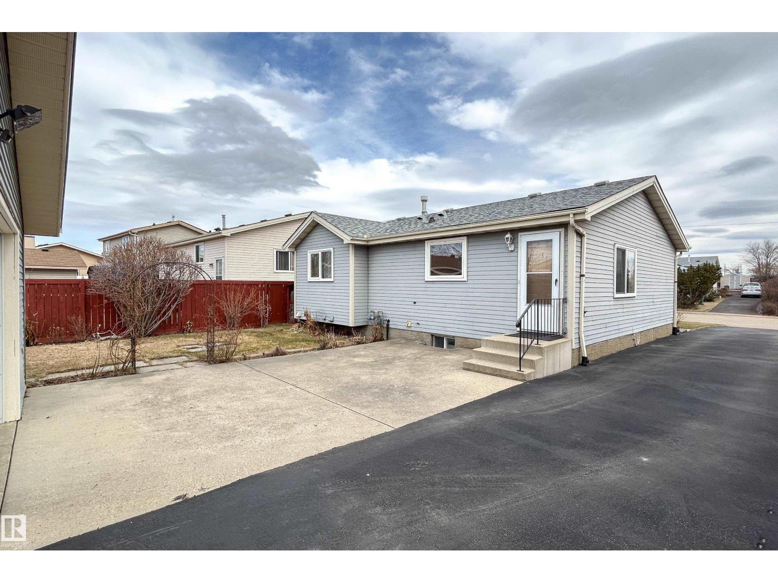 1104 35 St Nw, Edmonton, Alberta  T6L 3E7 - Photo 24 - E4482725