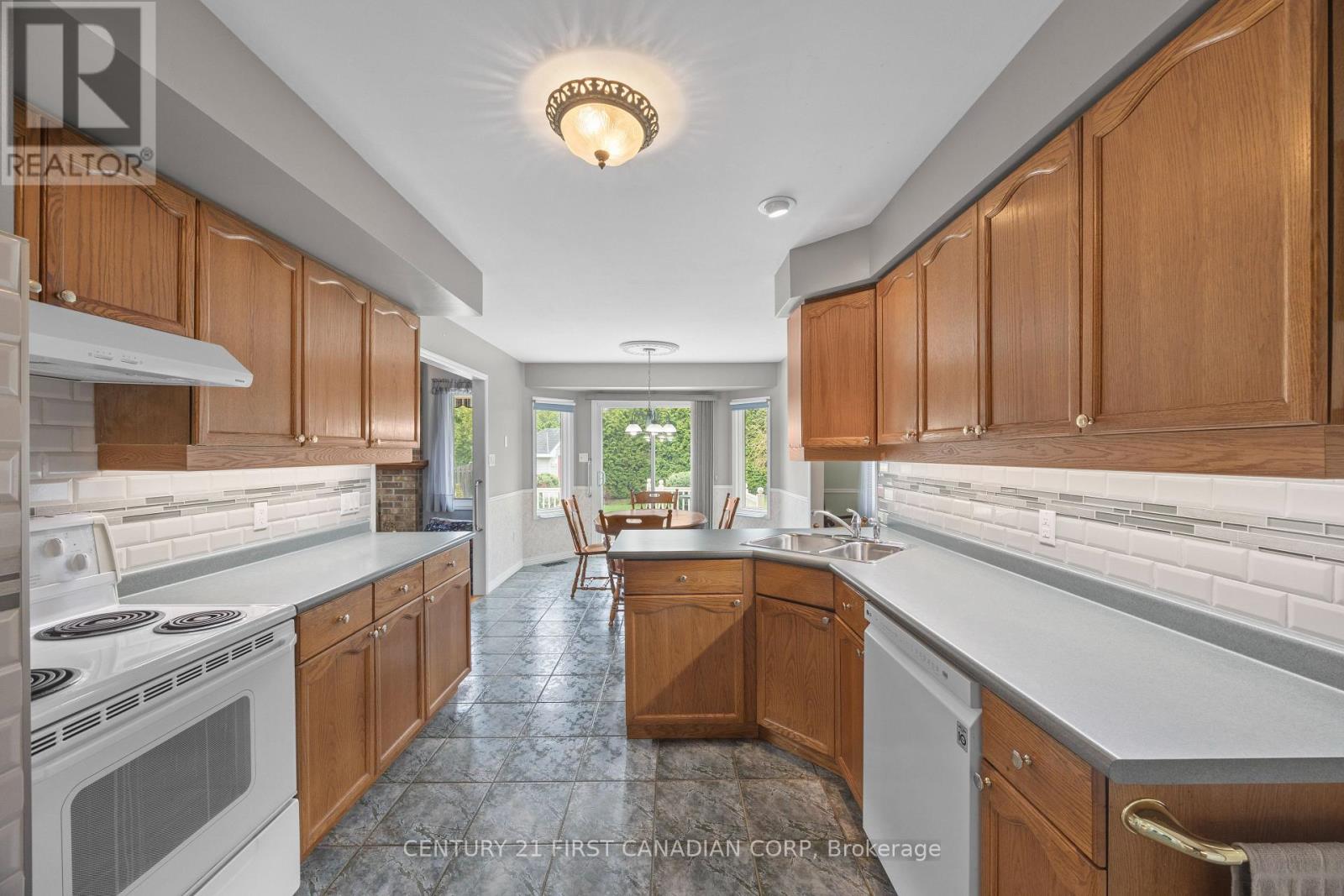 7069 Diane Crescent, London South, Ontario  N6P 1G2 - Photo 12 - X13018344