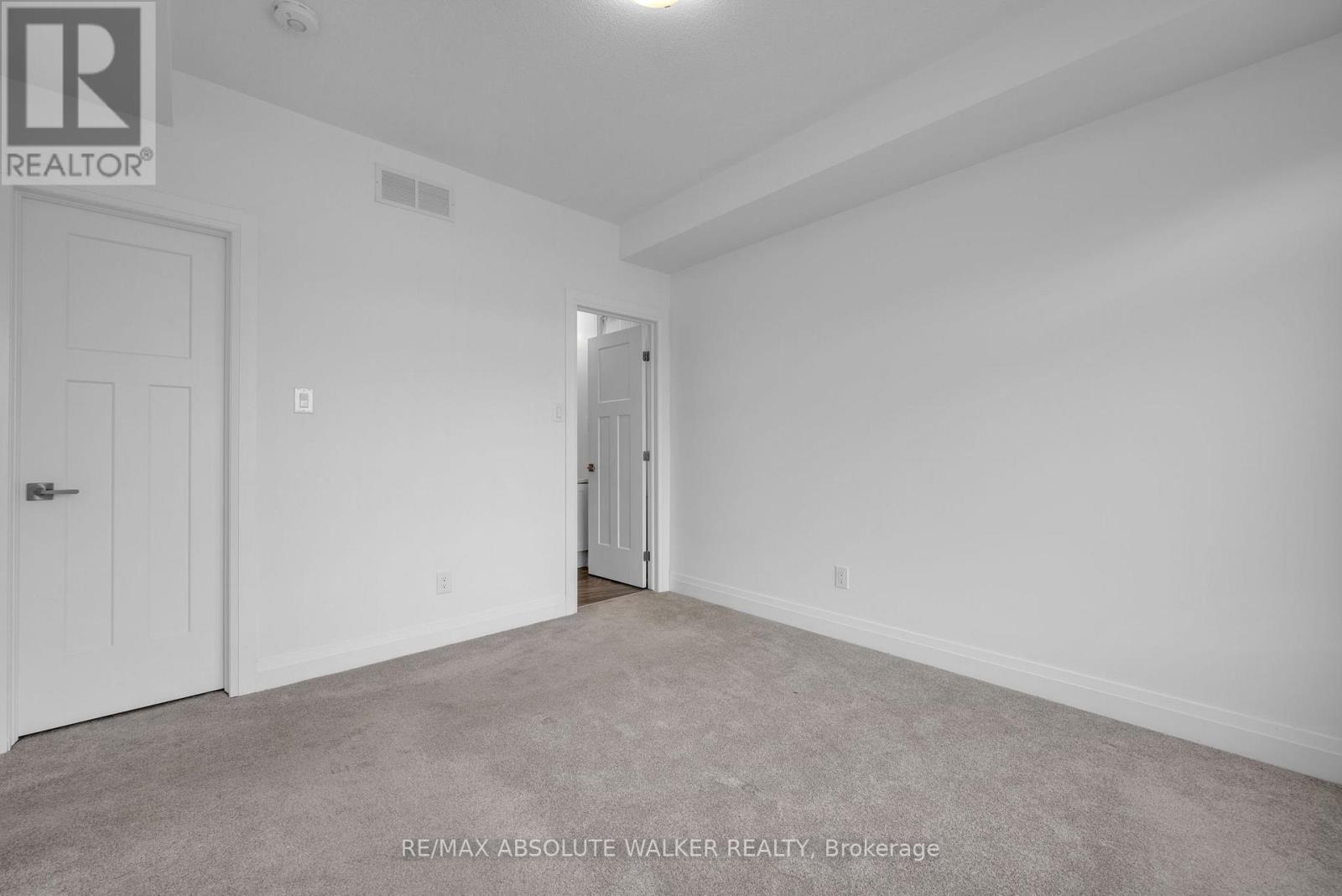 E - 10 Jaguar Private, Ottawa, Ontario  K2V 0J3 - Photo 13 - X13018304