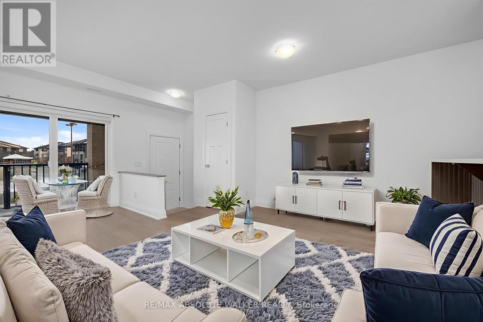 E - 10 Jaguar Private, Ottawa, Ontario  K2V 0J3 - Photo 3 - X13018304