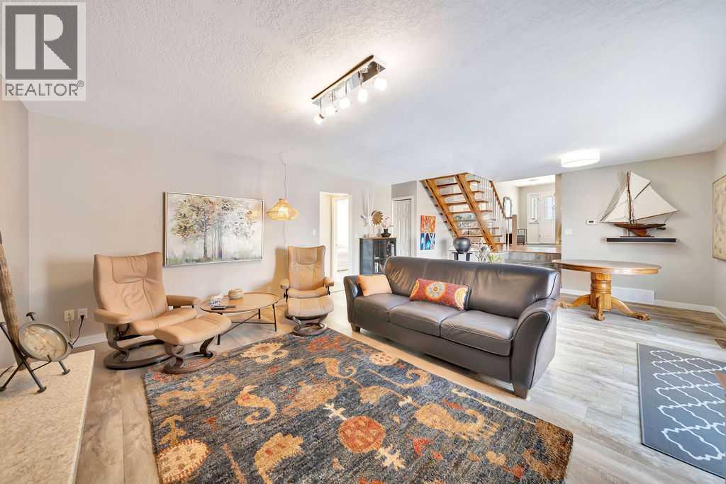 810 10 Avenue, Wainwright, Alberta  T9W 1B8 - Photo 16 - A2303202