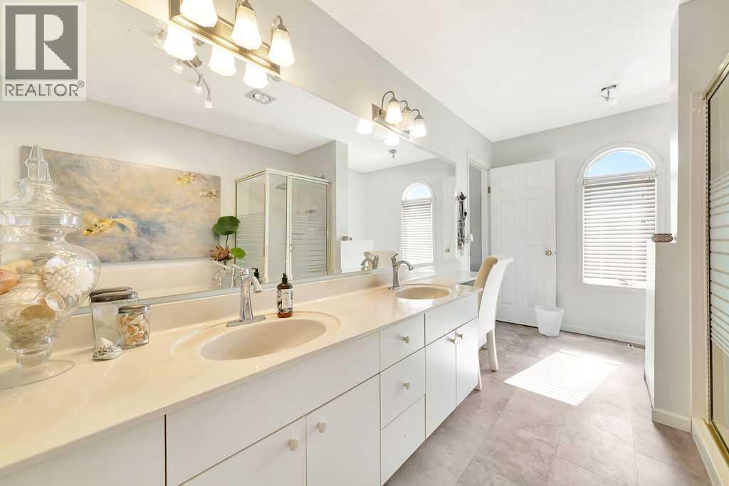 810 10 Avenue, Wainwright, Alberta  T9W 1B8 - Photo 20 - A2303202