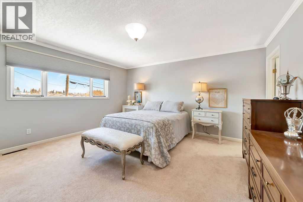 810 10 Avenue, Wainwright, Alberta  T9W 1B8 - Photo 25 - A2303202