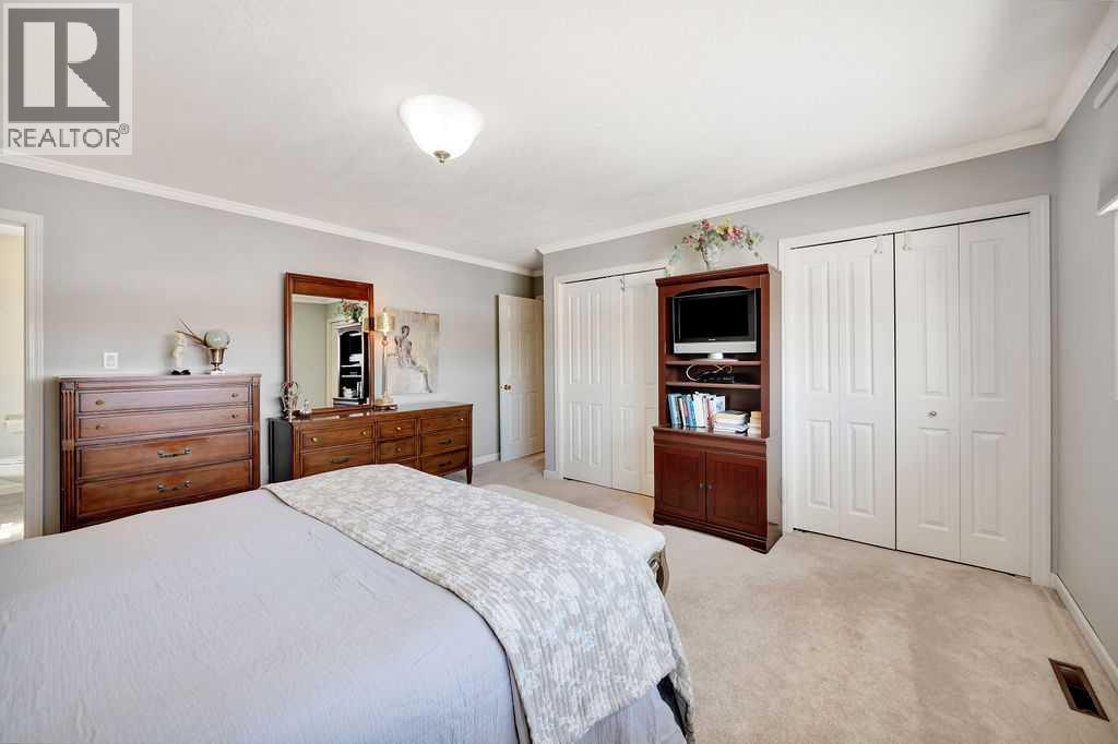 810 10 Avenue, Wainwright, Alberta  T9W 1B8 - Photo 27 - A2303202