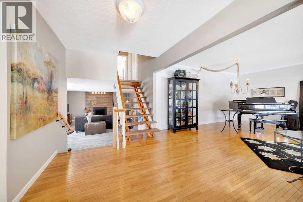 810 10 Avenue, Wainwright, Alberta  T9W 1B8 - Photo 4 - A2303202