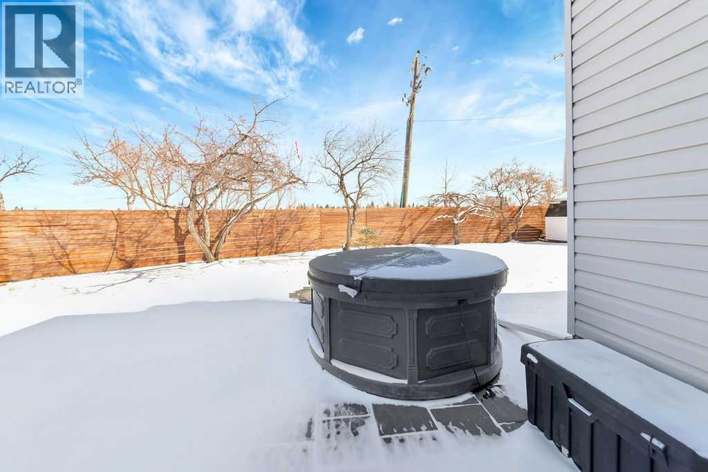 810 10 Avenue, Wainwright, Alberta  T9W 1B8 - Photo 44 - A2303202