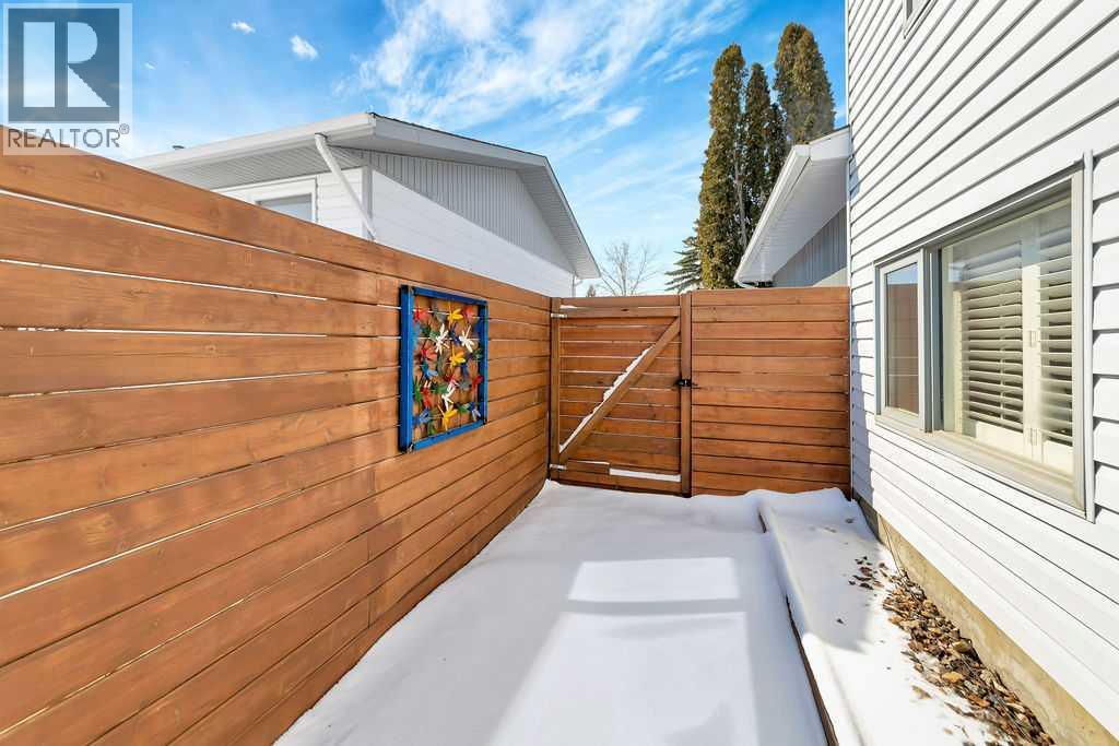 810 10 Avenue, Wainwright, Alberta  T9W 1B8 - Photo 46 - A2303202