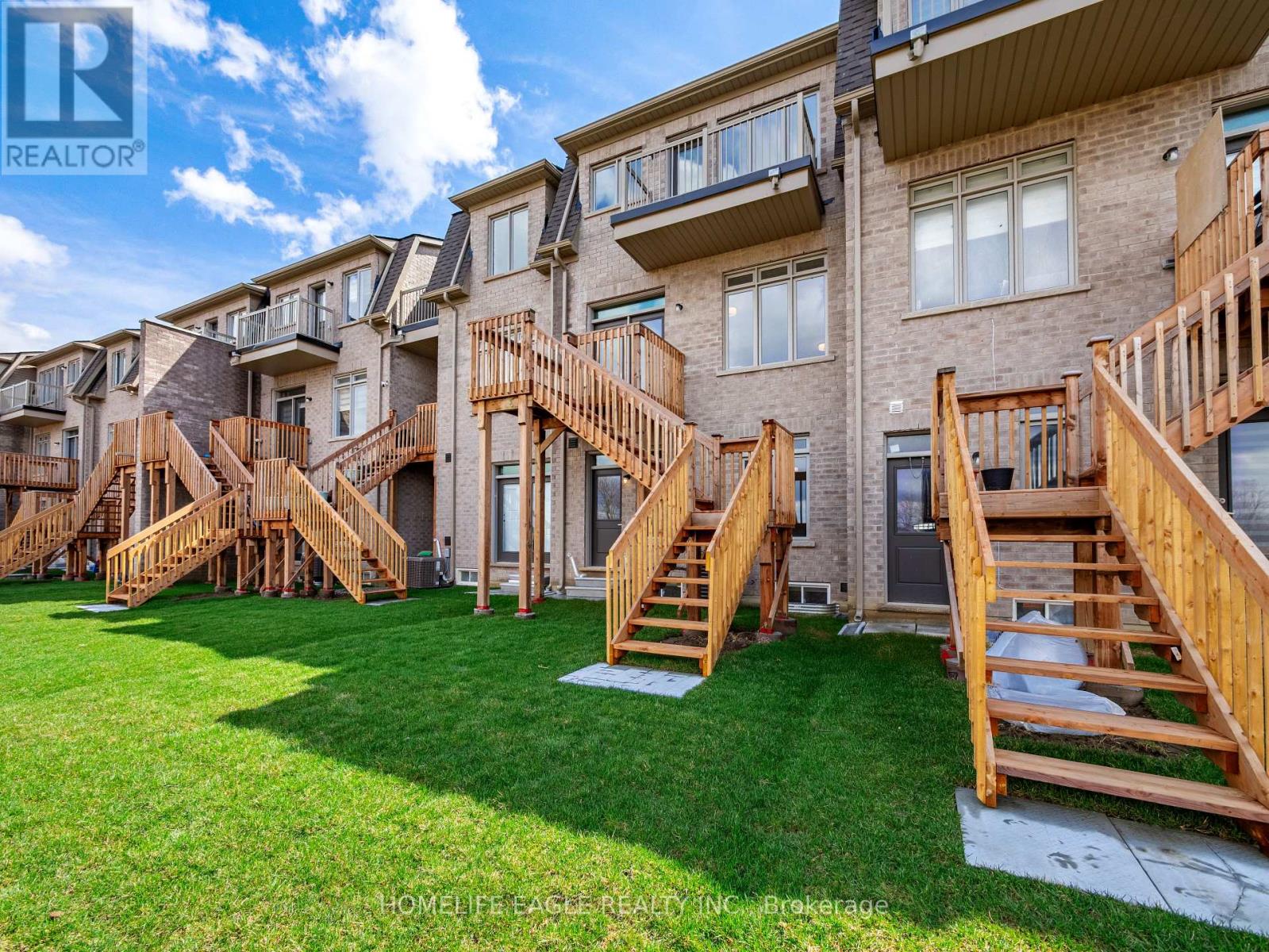 34 Foxsparrow Road, Brampton, Ontario  L6R 4E1 - Photo 29 - W13005490