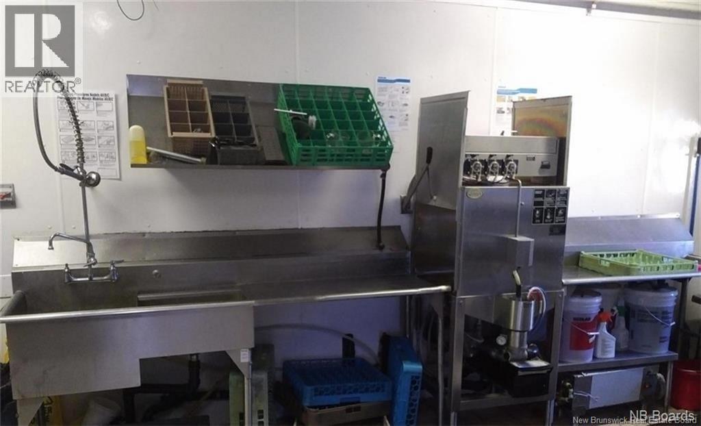 127 Victoria Street, Edmundston, New Brunswick  E3V 2H5 - Photo 10 - NB137460