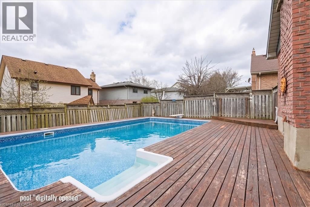 110 Milton Avenue, Cambridge, Ontario  N3C 3W5 - Photo 2 - 40822247