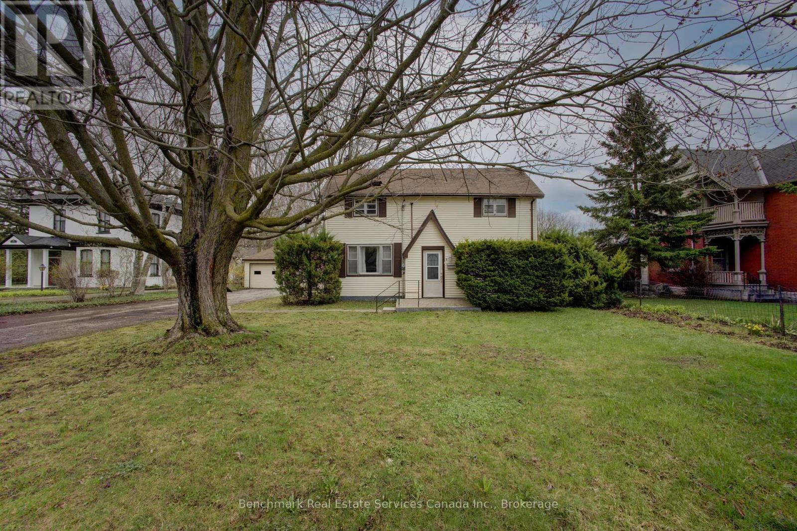 61 ST. JOHN STREET S, St. Marys, Ontario