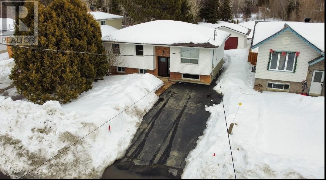 3274 Percy Avenue, Val Caron, Ontario  P3N 1A3 - Photo 29 - 2127192