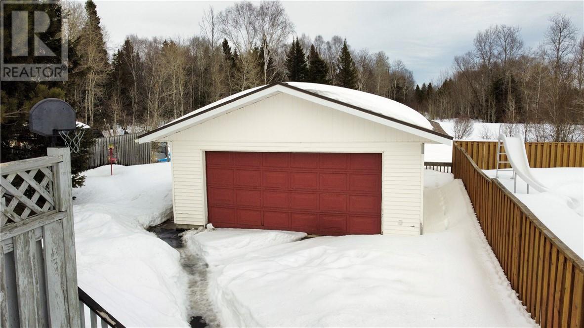 3274 Percy Avenue, Val Caron, Ontario  P3N 1A3 - Photo 32 - 2127192