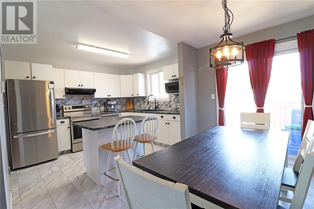 3274 Percy Avenue, Val Caron, Ontario  P3N 1A3 - Photo 8 - 2127192