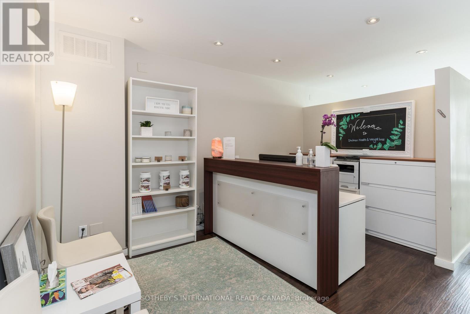 2nd Fl - 1961 Avenue Road, Toronto, Ontario  M5M 4A3 - Photo 4 - C13018292