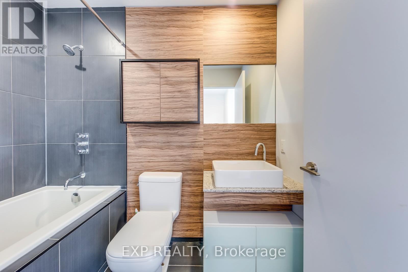 2908 - 75 St Nicholas Street, Toronto, Ontario  M4Y 0A5 - Photo 19 - C13018300