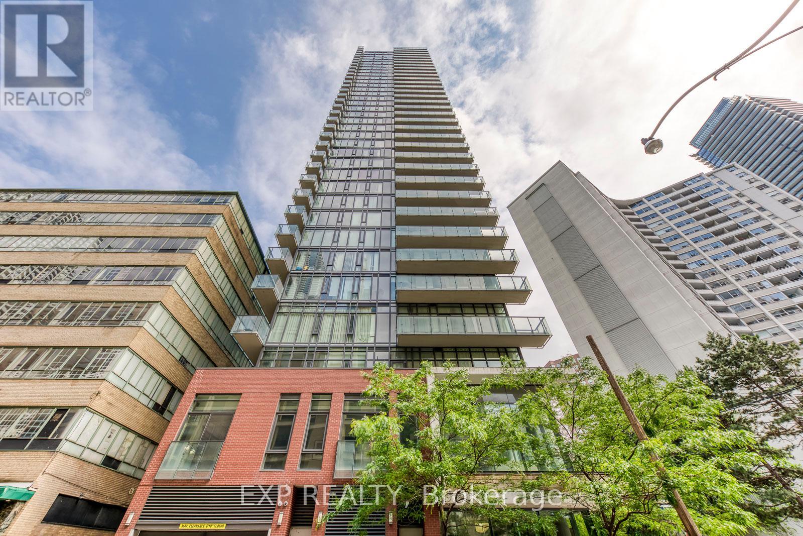 2908 - 75 St Nicholas Street, Toronto, Ontario  M4Y 0A5 - Photo 2 - C13018300
