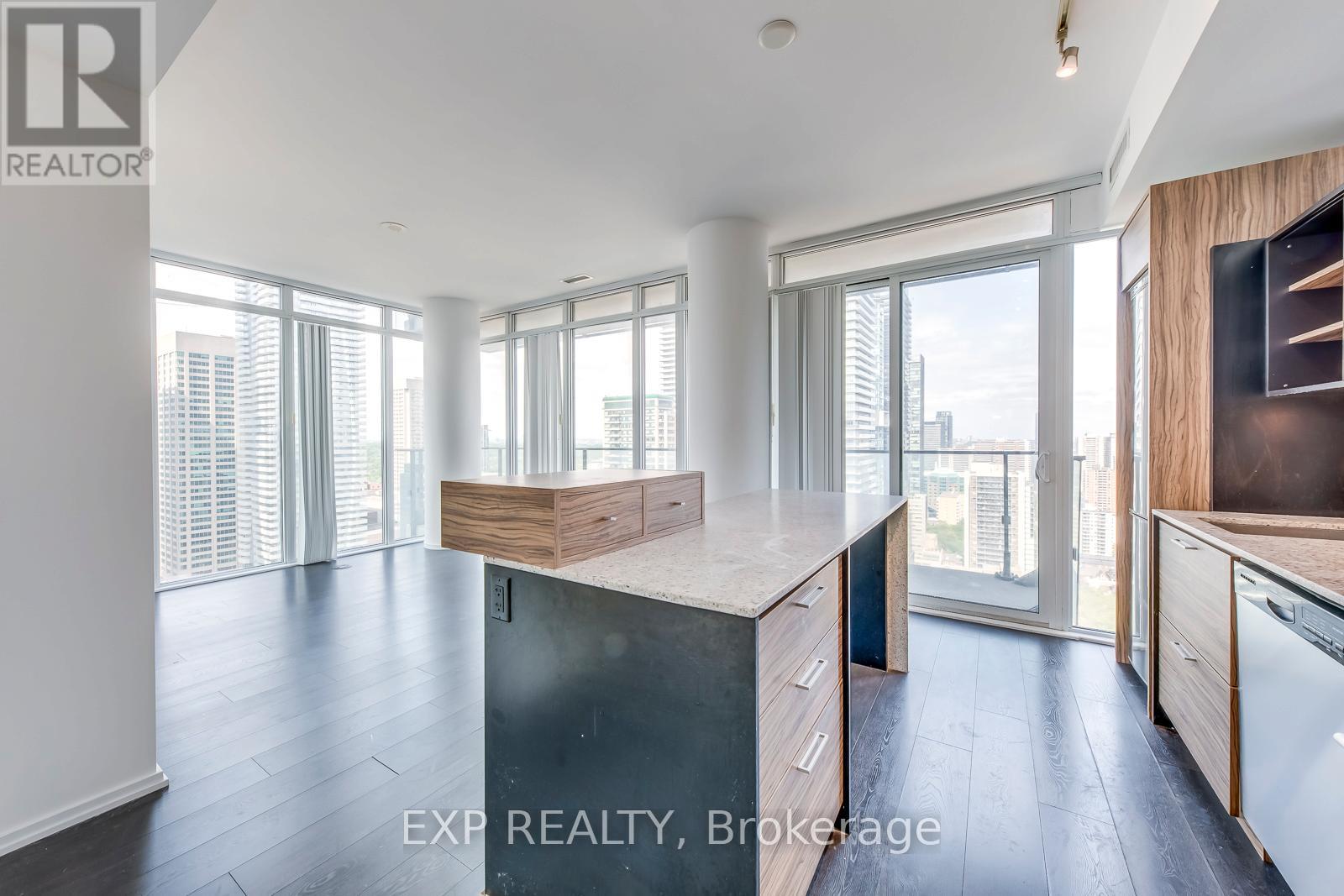 2908 - 75 St Nicholas Street, Toronto, Ontario  M4Y 0A5 - Photo 5 - C13018300