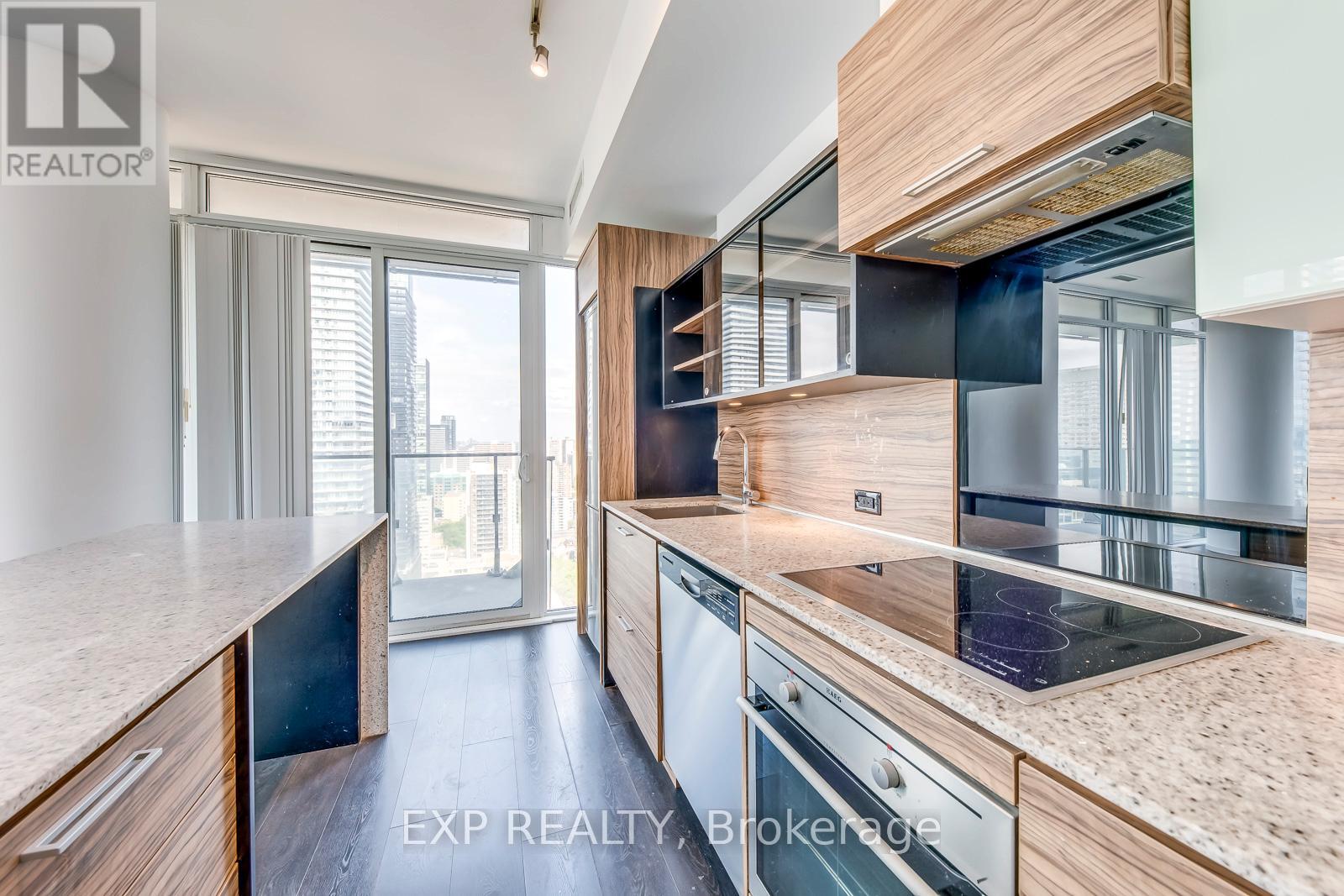 2908 - 75 St Nicholas Street, Toronto, Ontario  M4Y 0A5 - Photo 7 - C13018300