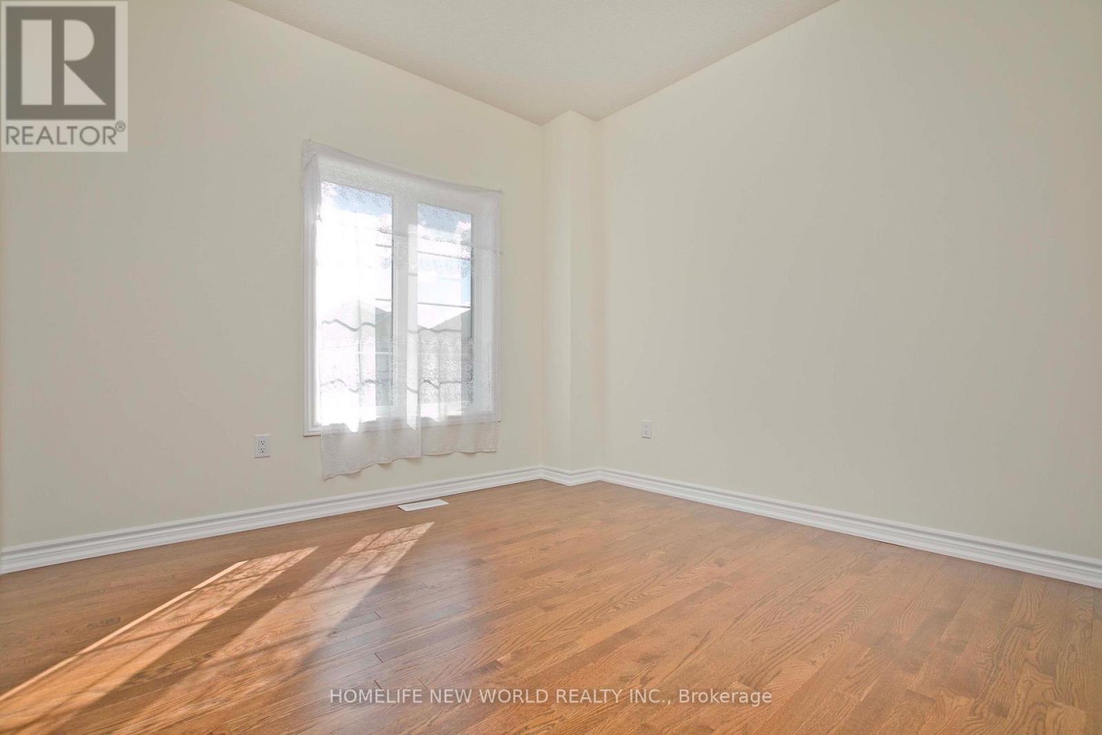 1864 Irish Moss Square, Pickering, Ontario  L1Y 0B4 - Photo 16 - E13018316