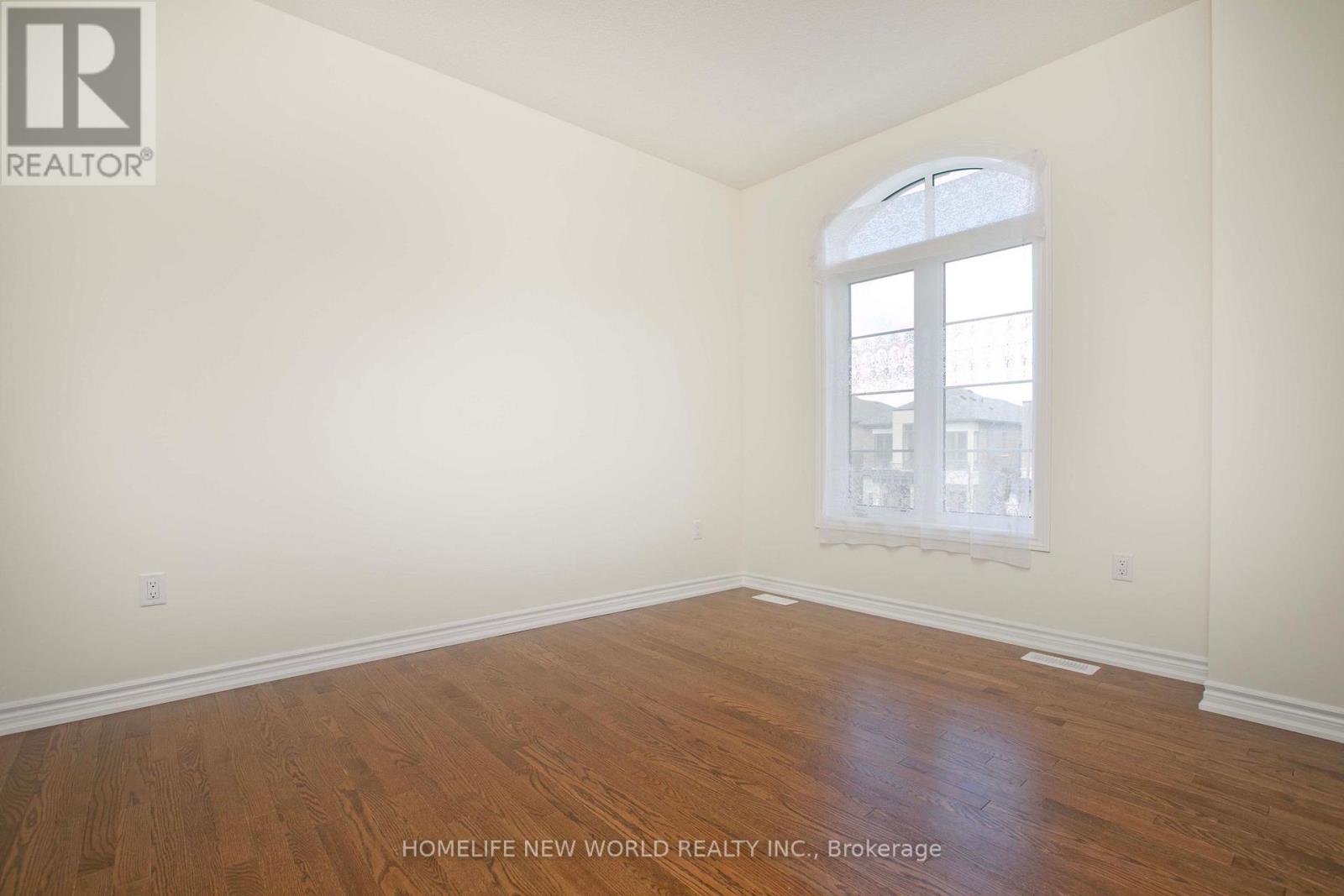 1864 Irish Moss Square, Pickering, Ontario  L1Y 0B4 - Photo 26 - E13018316