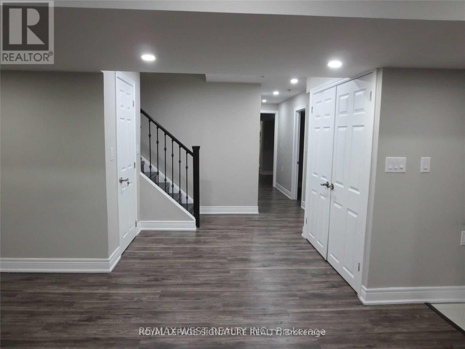 Bsmt - 6 Venue Road, Brampton, Ontario  L6P 4E5 - Photo 2 - W13012206