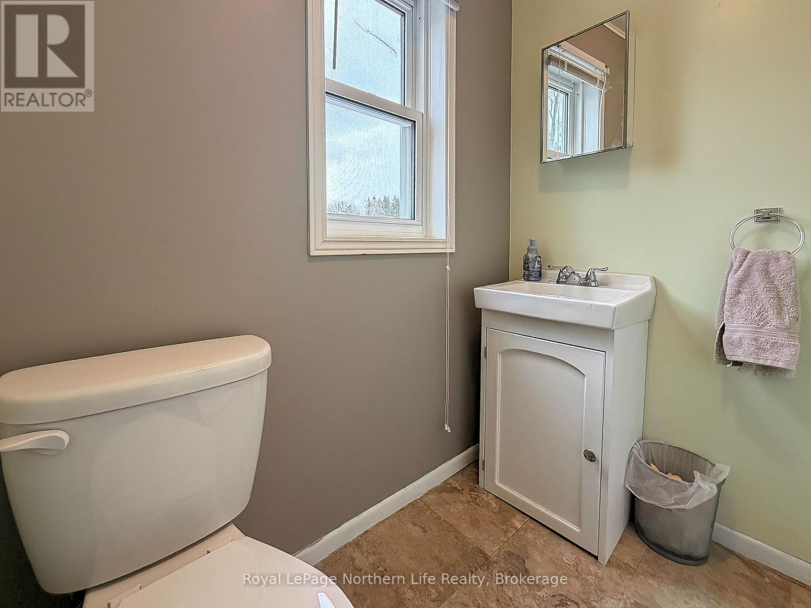 306 Spetz Avenue, Powassan, Ontario  P0H 1Z0 - Photo 20 - X13018294