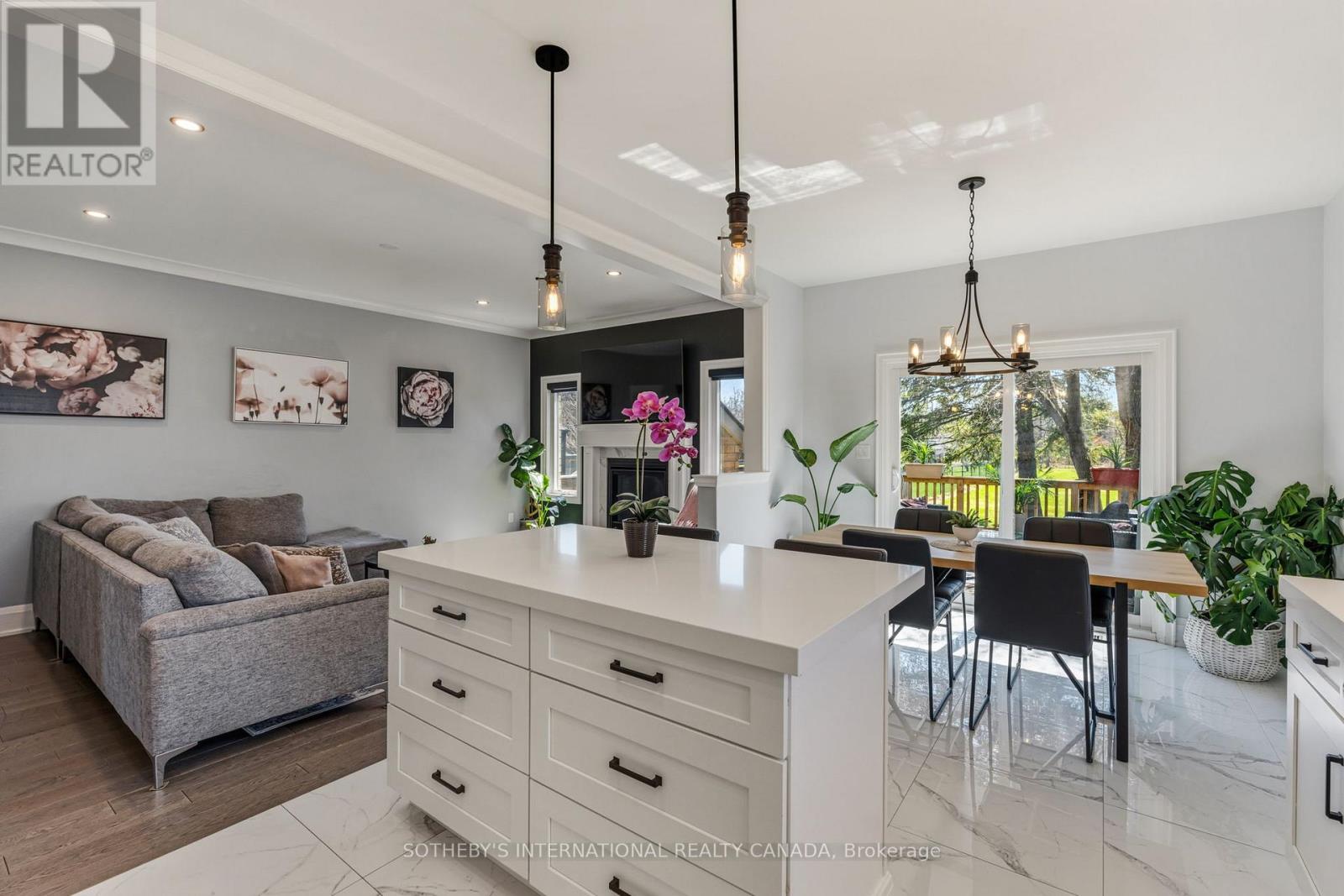 71 Burke Street, Georgina, Ontario  L0E 1R0 - Photo 18 - N13018340