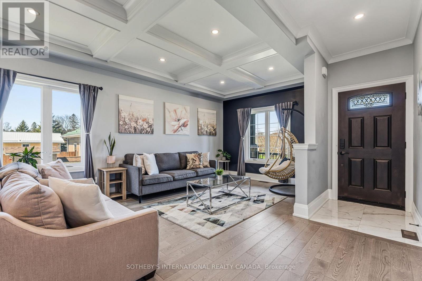 71 Burke Street, Georgina, Ontario  L0E 1R0 - Photo 8 - N13018340