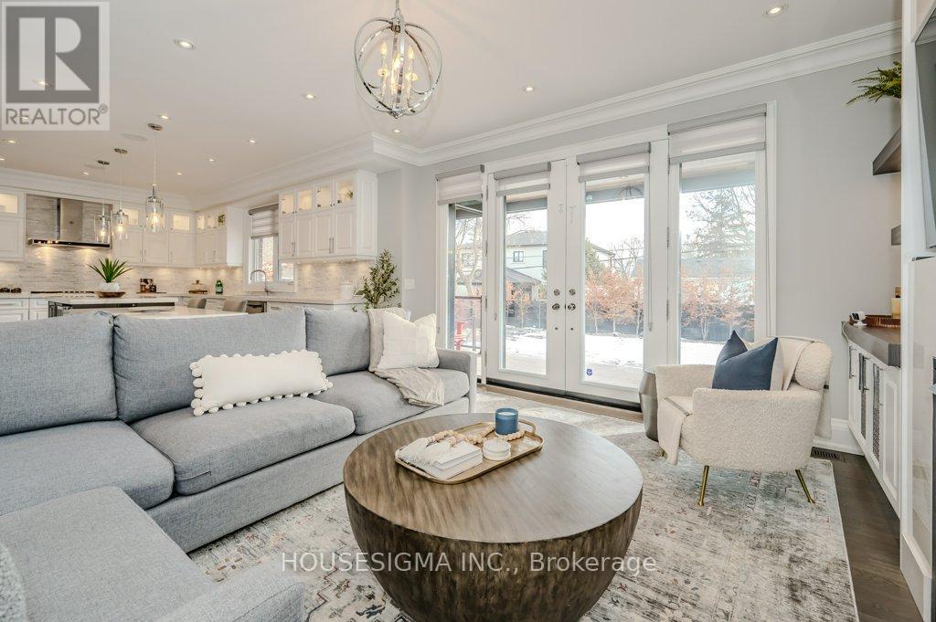 1298 Pinegrove Road, Oakville, Ontario  L6L 2X3 - Photo 17 - W13018306