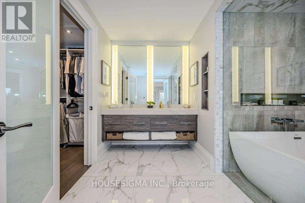 1298 Pinegrove Road, Oakville, Ontario  L6L 2X3 - Photo 24 - W13018306