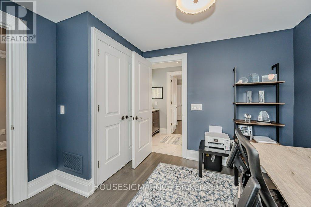 1298 Pinegrove Road, Oakville, Ontario  L6L 2X3 - Photo 32 - W13018306