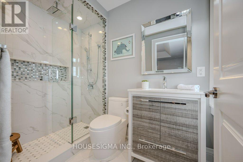 1298 Pinegrove Road, Oakville, Ontario  L6L 2X3 - Photo 35 - W13018306