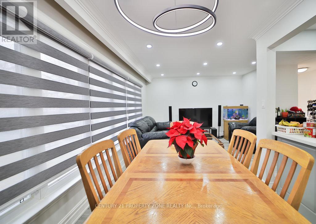 47 Brisco Street, Brampton, Ontario  L6V 1X1 - Photo 4 - W13018314