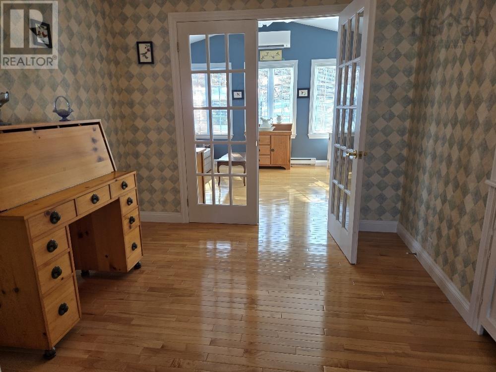 100 Higgins Street, Truro, Nova Scotia  B2N 2L7 - Photo 21 - 202603648