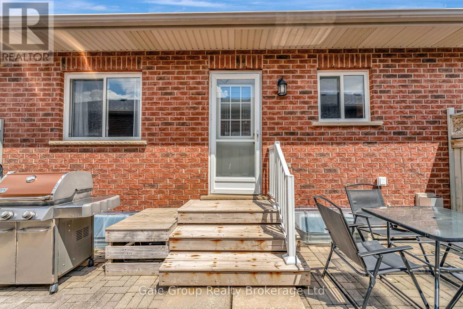 693 Southwood Way, Woodstock, Ontario  N4V 1H5 - Photo 21 - X12483477