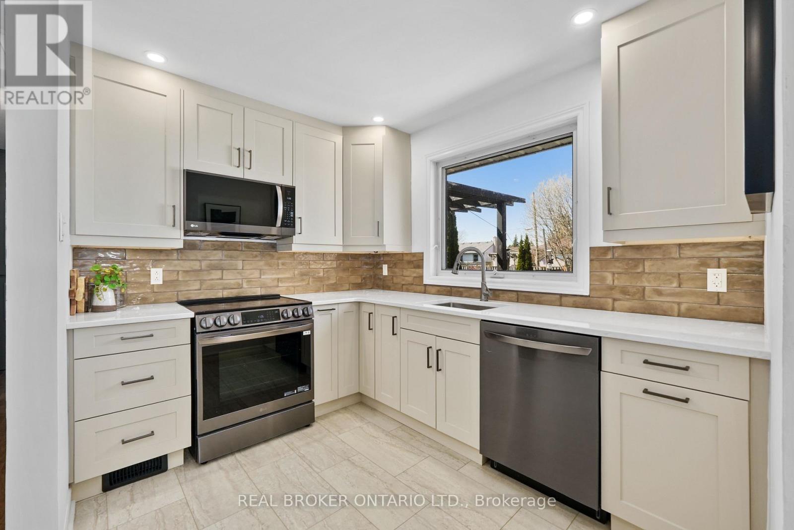 121 Goodfellow Road E, Peterborough, Ontario  K9J 5W9 - Photo 12 - X13018322