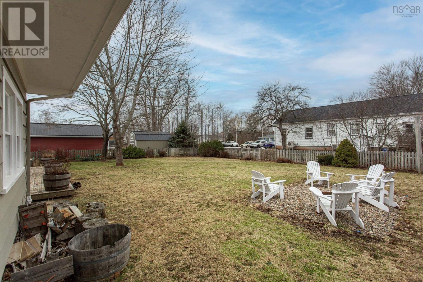 5 Acadia Street, Middleton, Nova Scotia  B0S 1P0 - Photo 3 - 202605044