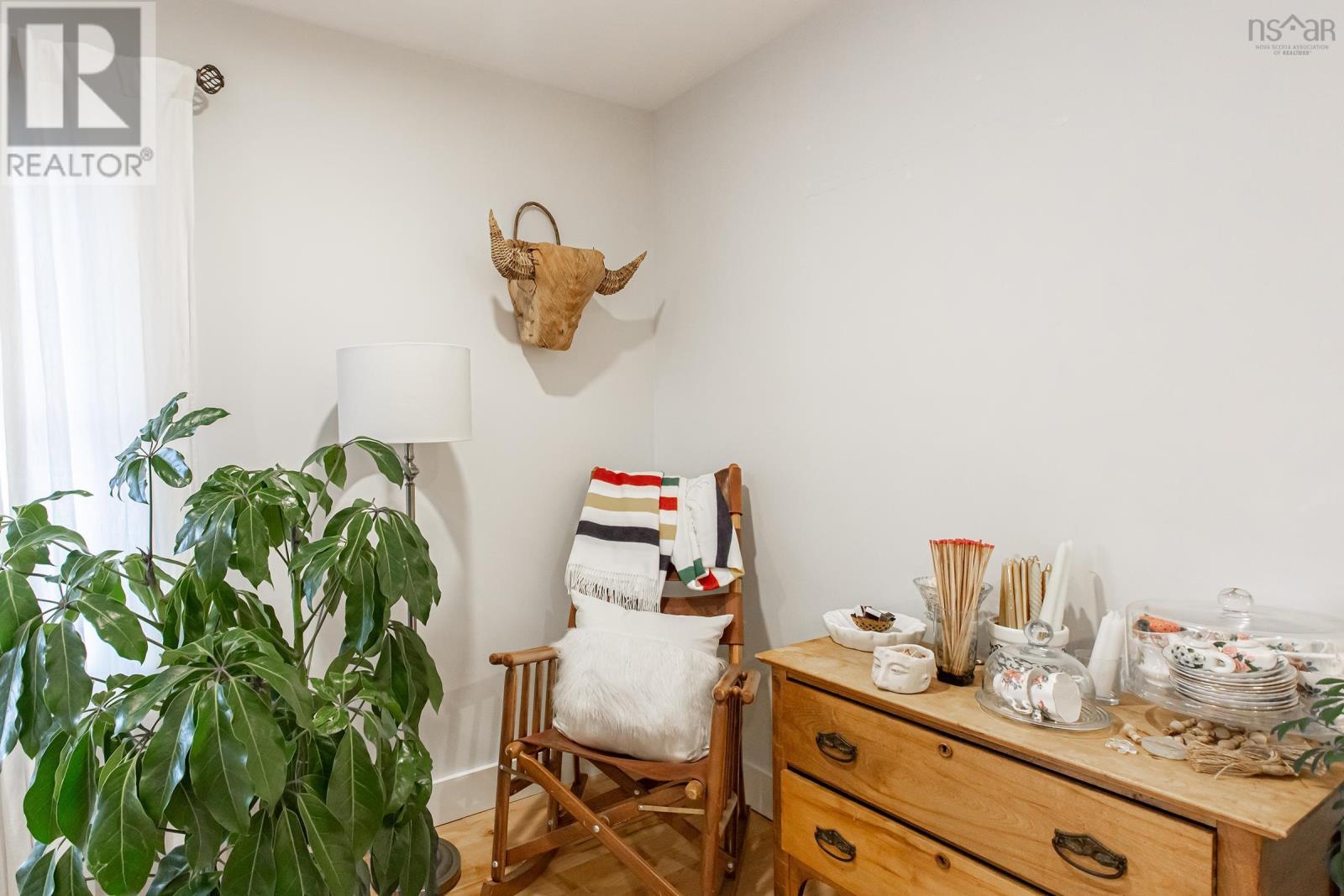 5 Acadia Street, Middleton, Nova Scotia  B0S 1P0 - Photo 9 - 202605044