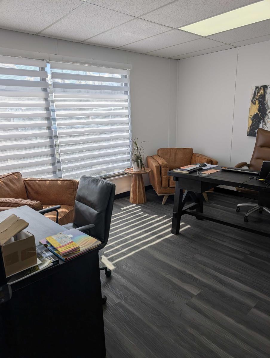 9604-9624  45 Ave Nw, Edmonton, Alberta  T6E 5Y9 - Photo 1 - 44697673