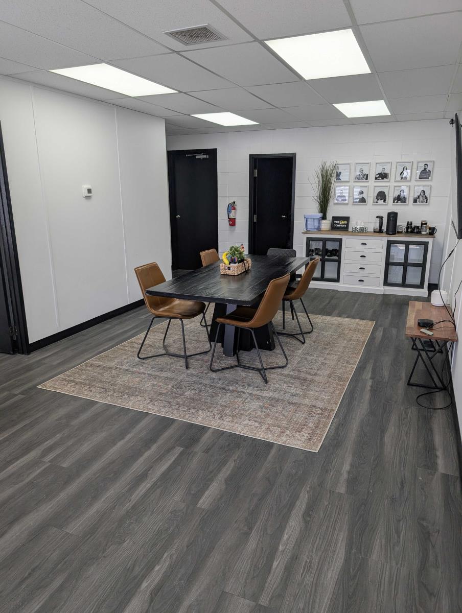 9604-9624  45 Ave Nw, Edmonton, Alberta  T6E 5Y9 - Photo 2 - 44697673