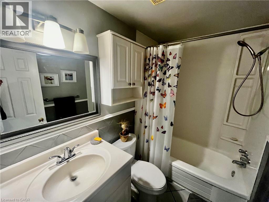 58 Enfield Crescent, Brantford, Ontario  N3P 1B2 - Photo 11 - 40822147