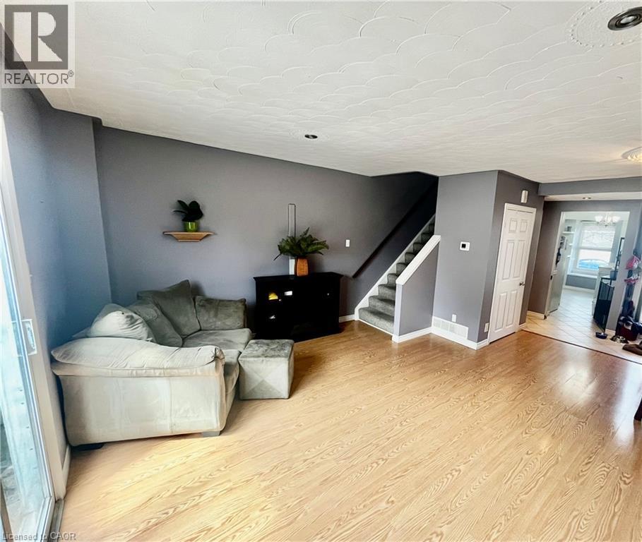 58 Enfield Crescent, Brantford, Ontario  N3P 1B2 - Photo 5 - 40822147